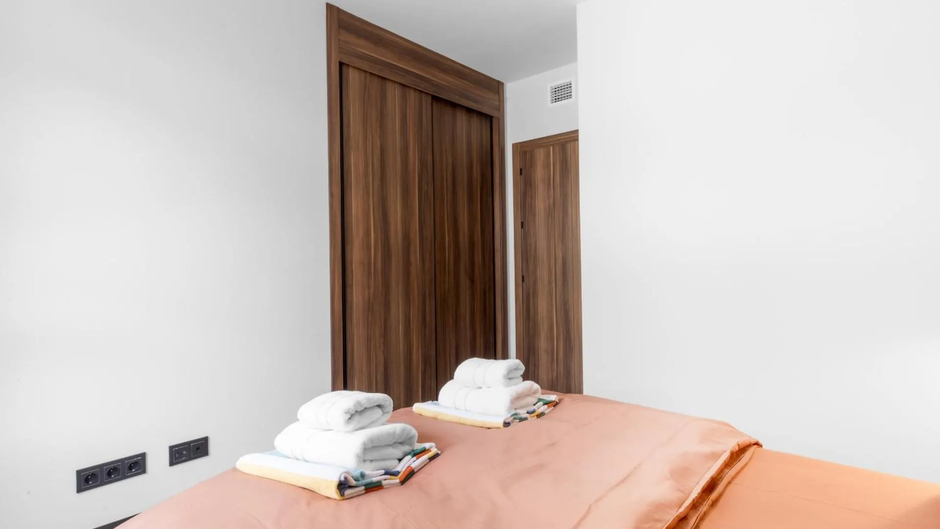 Marbella Lakes - 3 Bedroom Apartment Španělsko